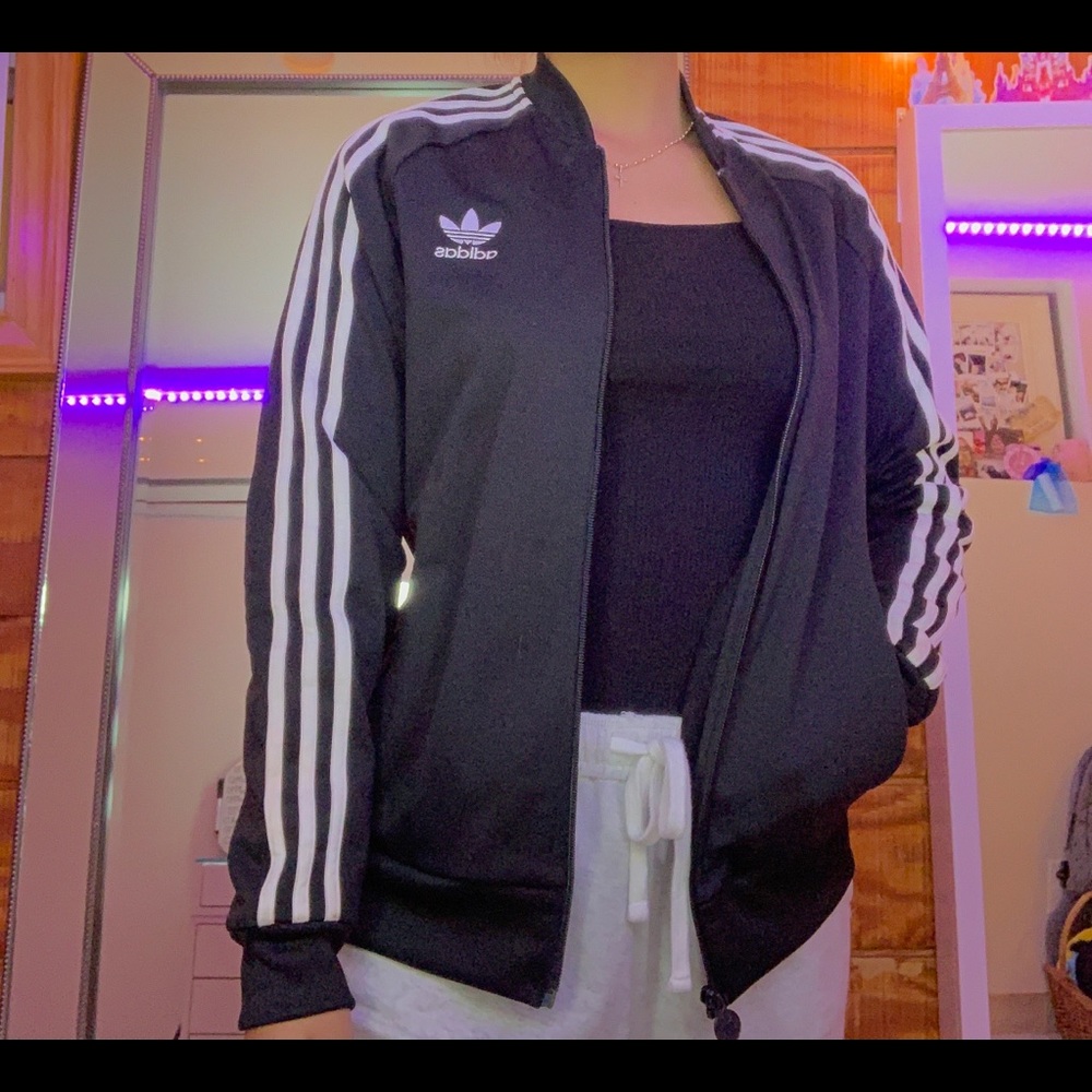 Adidas Track Sweater Size Large Fits Like A Medium